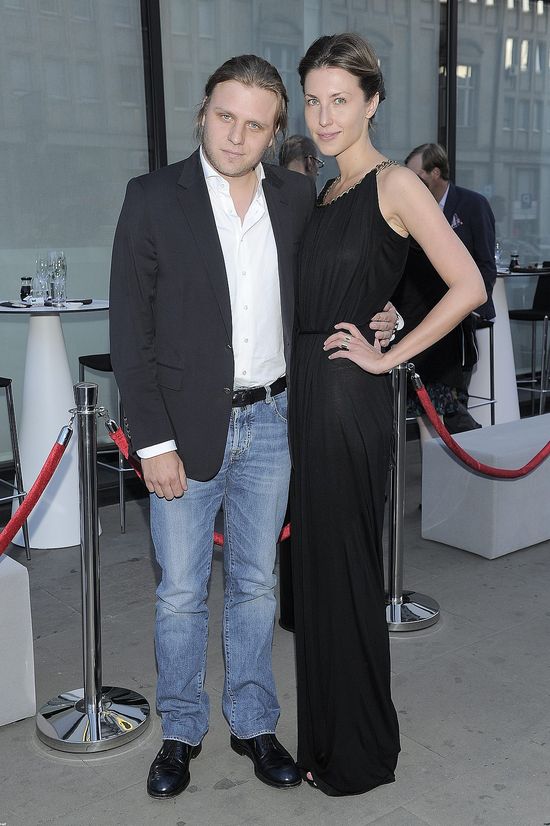 Piotr Starak z piękną kobietą na imprezie (FOTO)