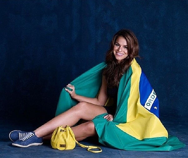 Seksafera wokół Neymara i mundialu (FOTO)