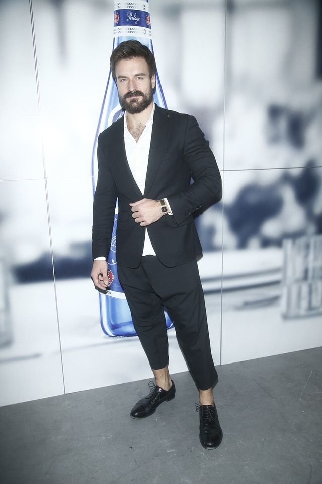 Biust Kubickiej i białe kozaczki Fijał na pokazie Macieja Zienia (ZDJĘCIA) Biust Kubickiej i białe kozaczki Fijał na pokazie Macieja Zienia (ZDJĘCIA)