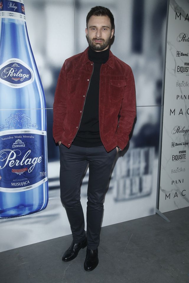 Biust Kubickiej i białe kozaczki Fijał na pokazie Macieja Zienia (ZDJĘCIA) Biust Kubickiej i białe kozaczki Fijał na pokazie Macieja Zienia (ZDJĘCIA)