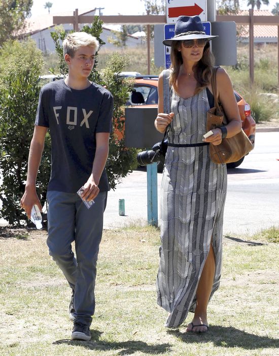 To za nim oglądają się nastolatki z Los Angeles (FOTO) To za nim oglądają się nastolatki z Los Angeles (FOTO)