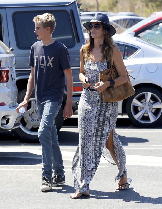 To za nim oglądają się nastolatki z Los Angeles (FOTO) To za nim oglądają się nastolatki z Los Angeles (FOTO)