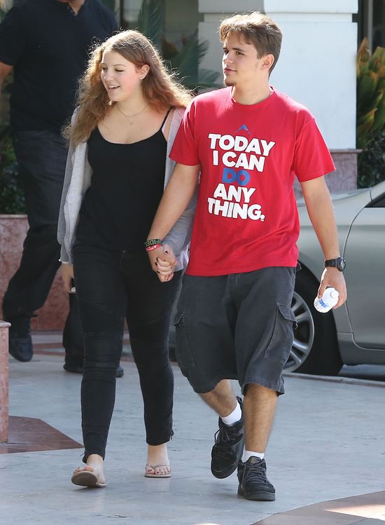 Dziewczyna syna Michaela Jacksona musi milczeć! (FOTO)