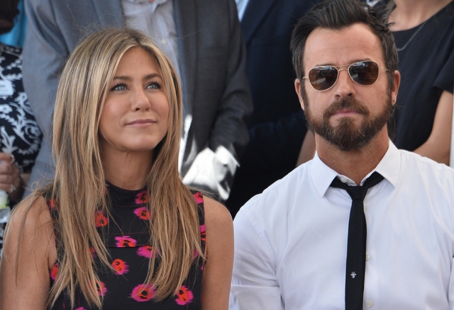 Justin odnalazł LIŚCIKI MIŁOSNE Brada Pitta i Aniston
