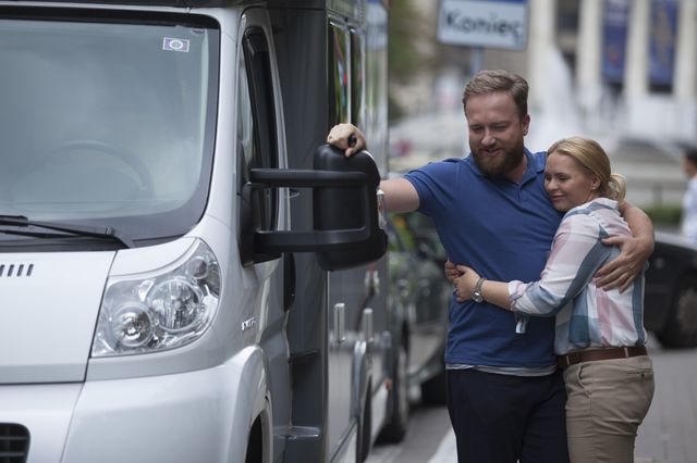 Przyjaciółki: Czy Patrycja poleci z Wiktorem do Paryża? Jak Dorota zemści się na Przyjaciółki: Czy Patrycja poleci z Wiktorem do Paryża? Jak Dorota zemści się na