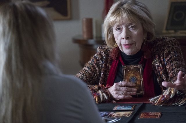 Patrycja z Przyjaciółek chce iść do wróżki (VIDEO)