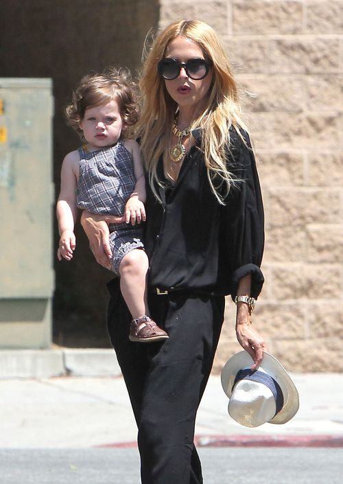 Stylowa mama Rachel Zoe (FOTO)