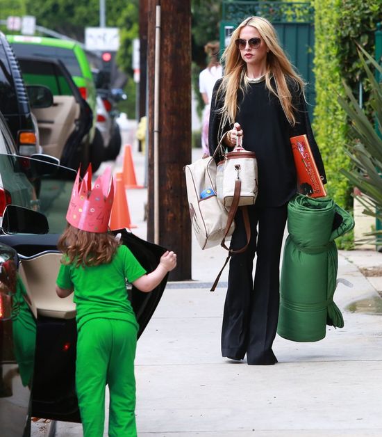 Jego mama zawsze marzyła o dziewczynce (FOTO) Jego mama zawsze marzyła o dziewczynce (FOTO)