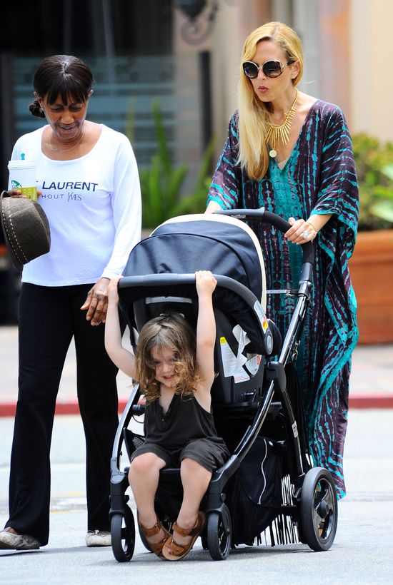 Ikona stylu w za małych butach (FOTO) Ikona stylu w za małych butach (FOTO)