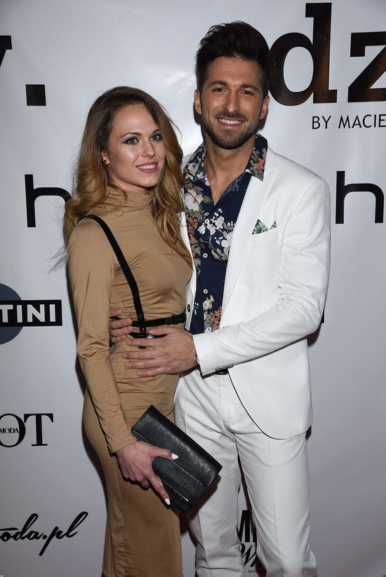 Rafał! Całuj się w blasku księżyca, a nie fleszy!