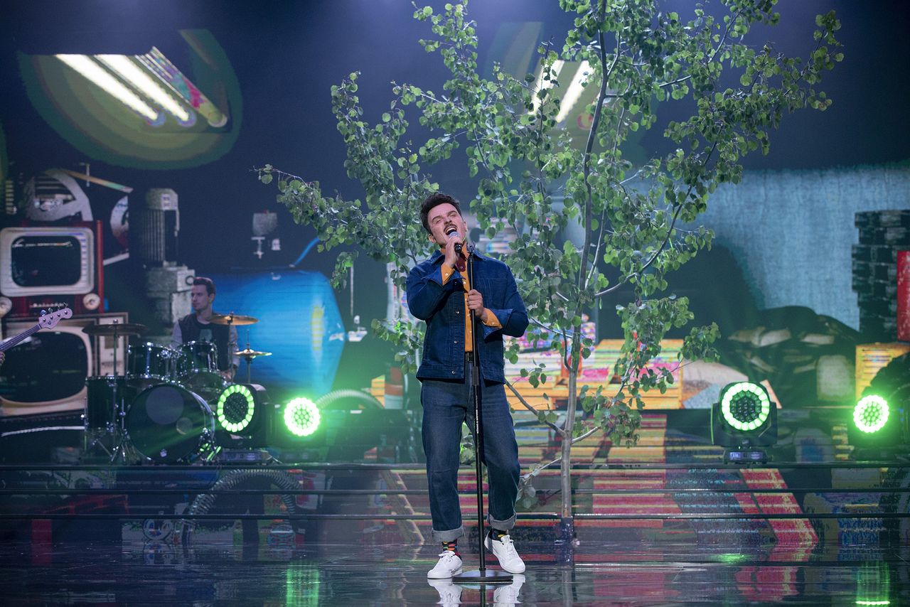 Rafał Szatan w roli Dawida Podsiadło w TTBZ - ale podobny! (VIDEO)