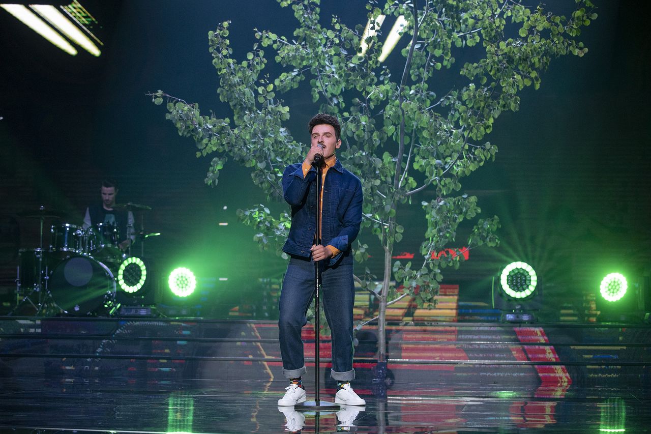 Rafał Szatan w roli Dawida Podsiadło w TTBZ - ale podobny! (VIDEO)