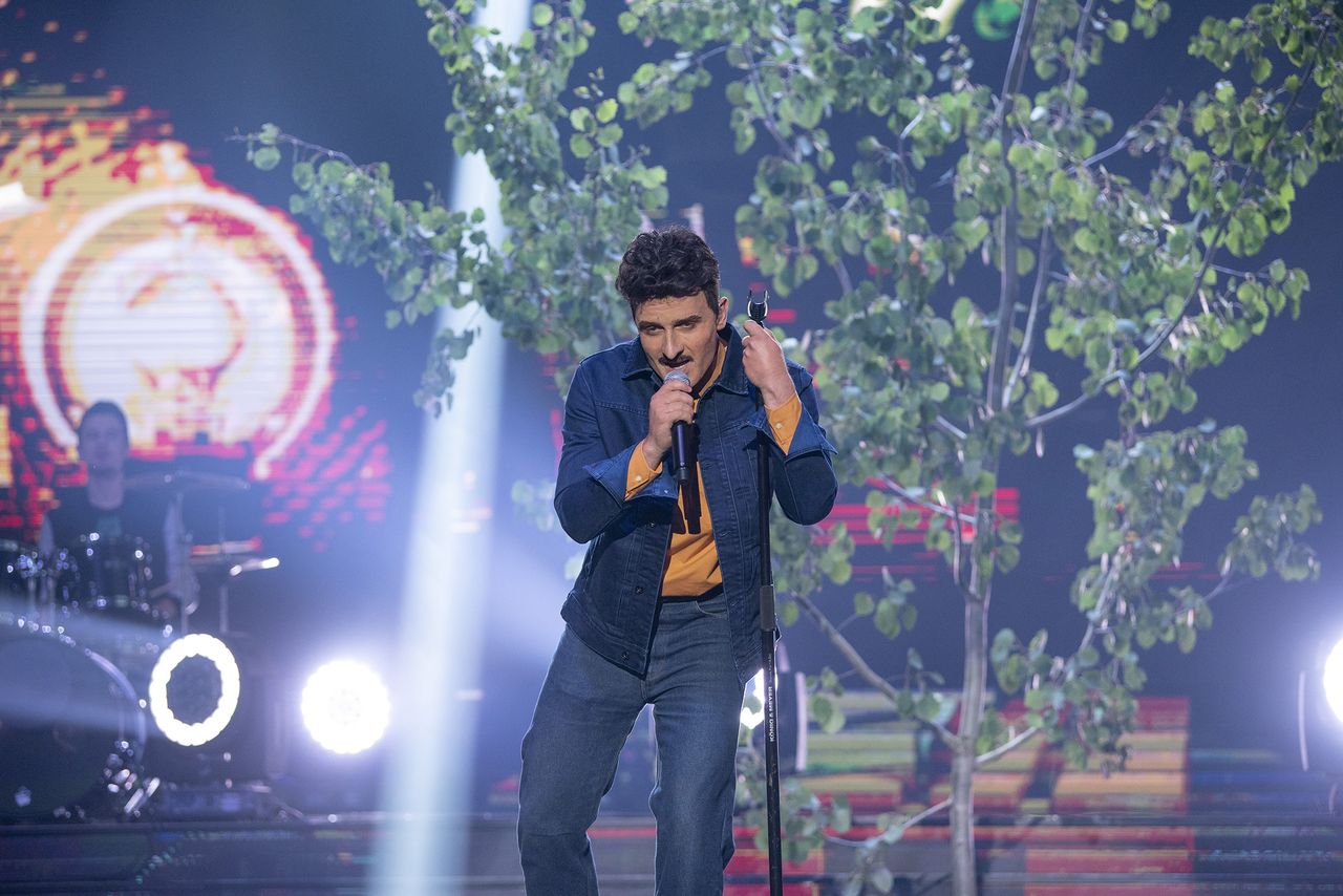 Rafał Szatan w roli Dawida Podsiadło w TTBZ - ale podobny! (VIDEO)