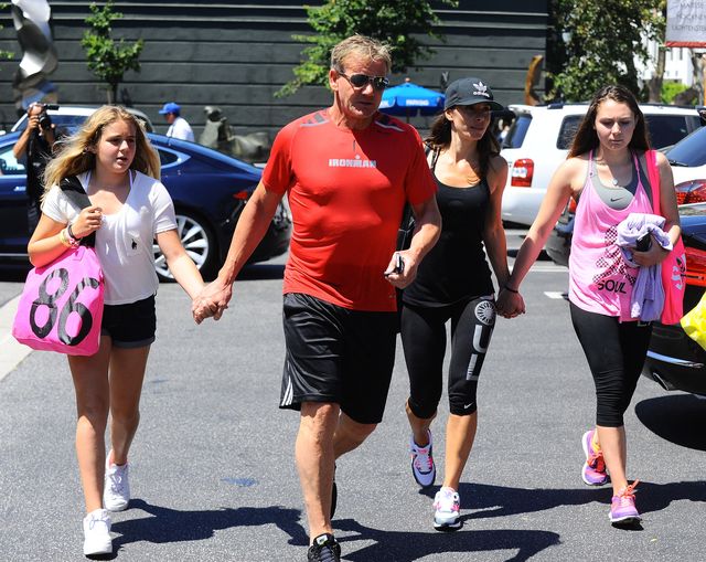 Beckhamowie i Ramsey'owie na wspólnym wypadzie (FOTO) Beckhamowie i Ramsey'owie na wspólnym wypadzie (FOTO)