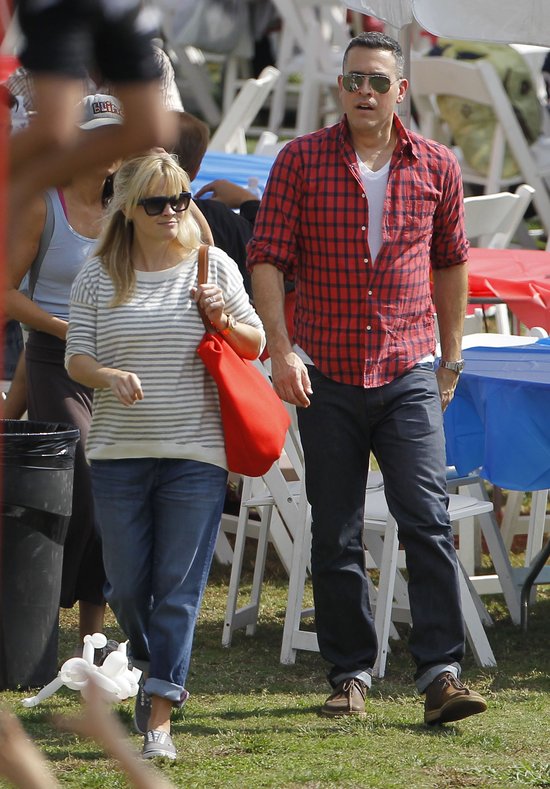 Reese Witherspoon z Jimem Thothem na pikniku (FOTO