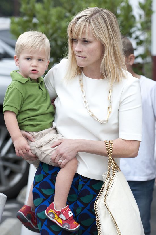 Reese Witherspoon ukrywała syna przez 21 miesięcy!
