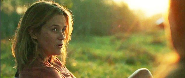 Reese Witherspoon bierze heroinę i uprawia seks (VIDEO)