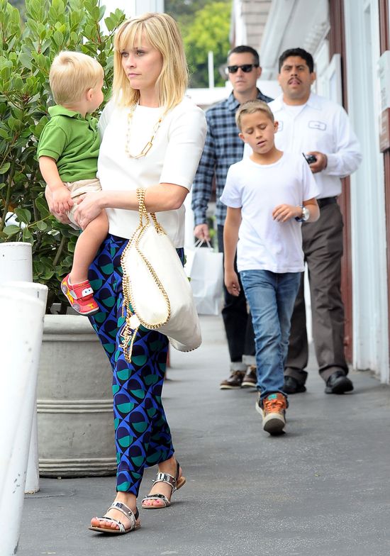 Córka Reese Witherspoon wyrasta na piękność (FOTO) Córka Reese Witherspoon wyrasta na piękność (FOTO)