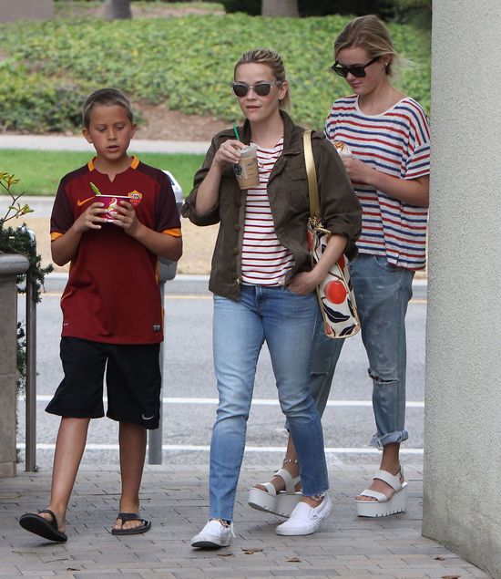 Córka Reese Witherspoon wyrasta na piękną kobietę (FOTO)