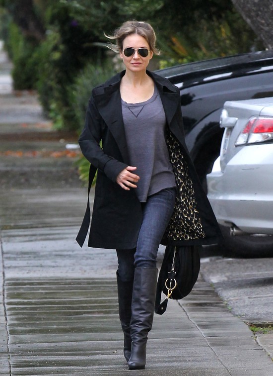 Galifianakis i Zellweger kupili bezdomnej mieszkanie Galifianakis i Zellweger kupili bezdomnej mieszkanie