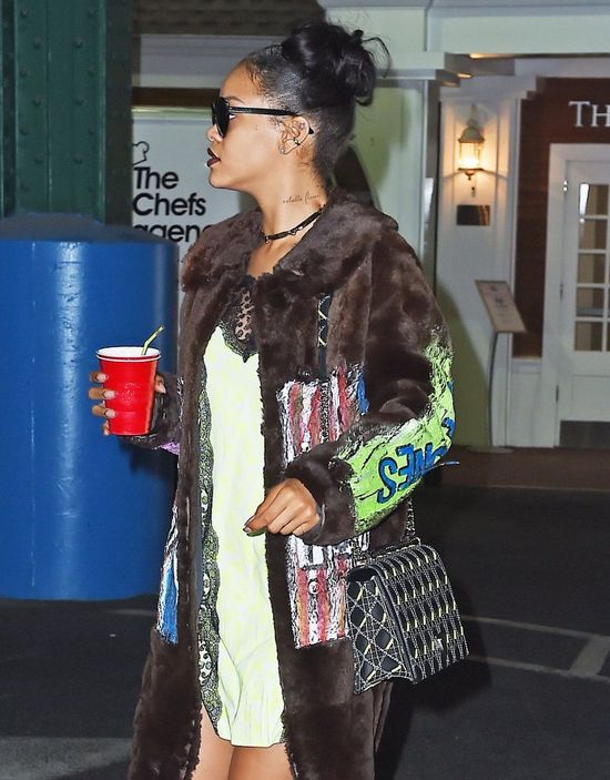 Jej stroje bywają odpychające? (FOTO)