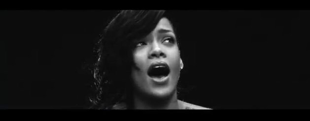 Diamonds - zobaczcie nowy teledysk Rihanny (VIDEO)