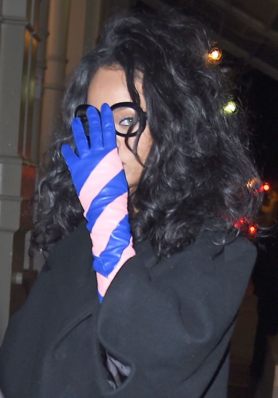 Rihanna w kolejnej (nie)udanej stylizacji (FOTO)