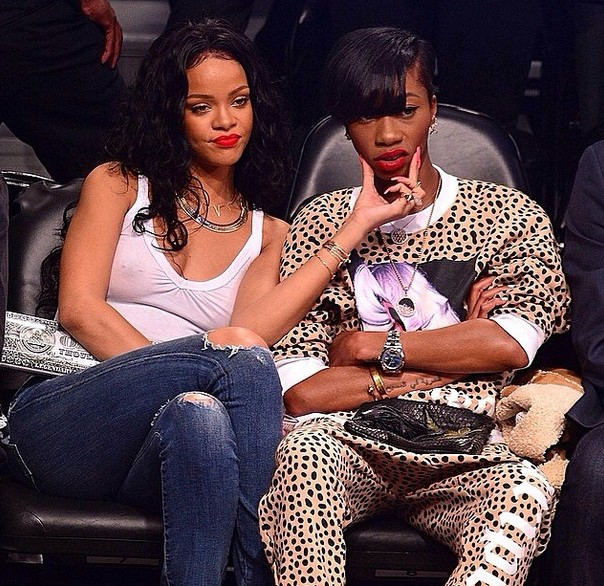 Rihanna pochwaliła się zdjęciem z USG! (FOTO)