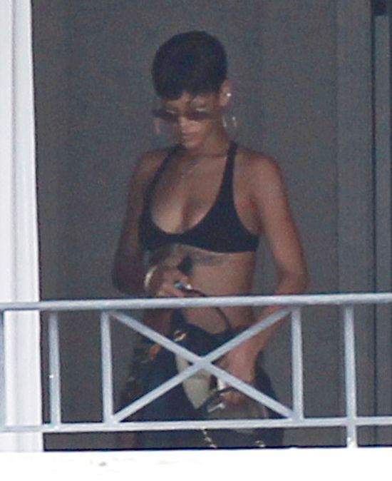 Rihanna ma nowy tatuaż? (FOTO)