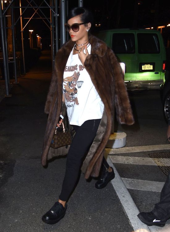 Nowy mężczyzna u boku Rihanny! (FOTO)