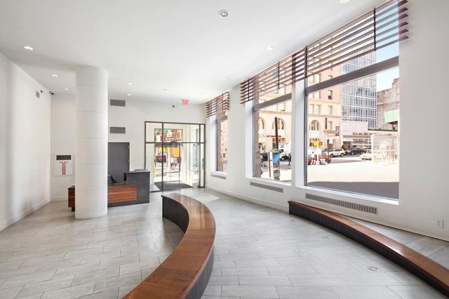 Oto nowe mieszkanie Rihanny (ZDJĘCIA)