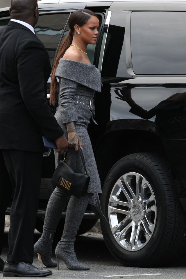 Strój, dzięki któremu Rihanna wróciła jako najlepiej ubrana gwiazda Strój, dzięki któremu Rihanna wróciła jako najlepiej ubrana gwiazda