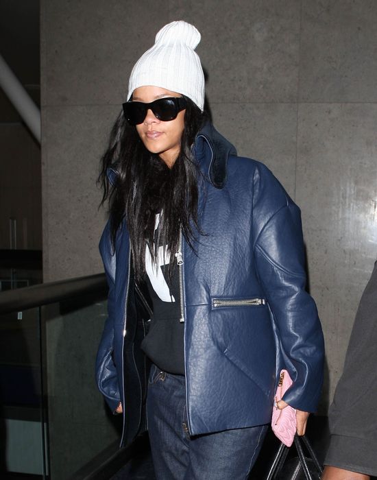 Rihanna zapłaciła za pogrzeb swojego 14-letniego fana Rihanna zapłaciła za pogrzeb swojego 14-letniego fana