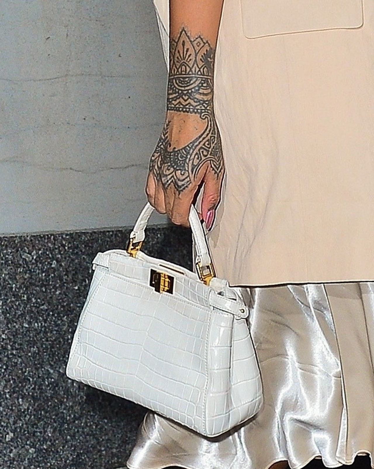 Czy tak wyglądają NATURALNE włosy Rihanny? (ZDJĘCIA)