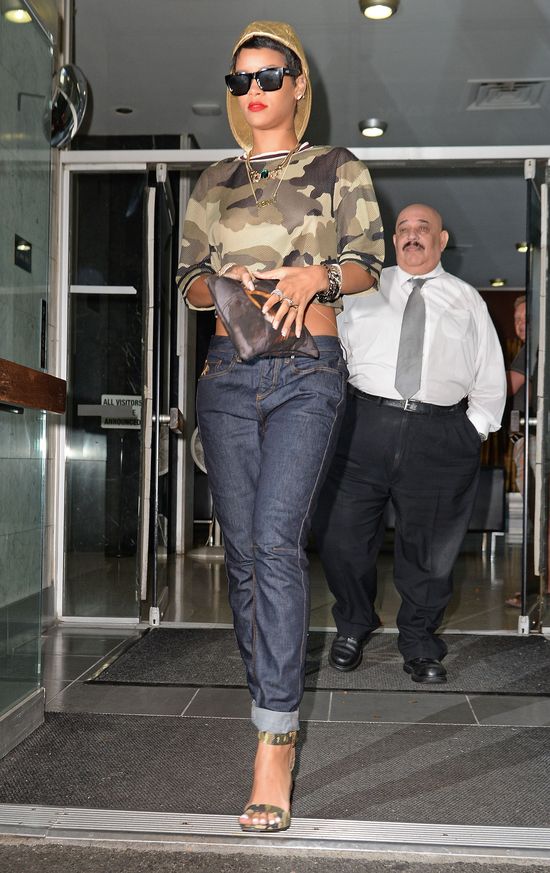 Rihanna zostanie drugą Victorią Beckham? (FOTO) Rihanna zostanie drugą Victorią Beckham? (FOTO)