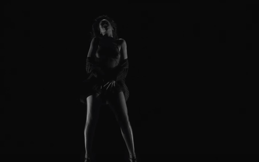 Teledysk do Kiss It Better Rihanny najseksowniejszym w jej karierze?