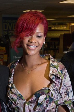 Demi Moore wysyła Kutcherowi swoje nagie fotki?