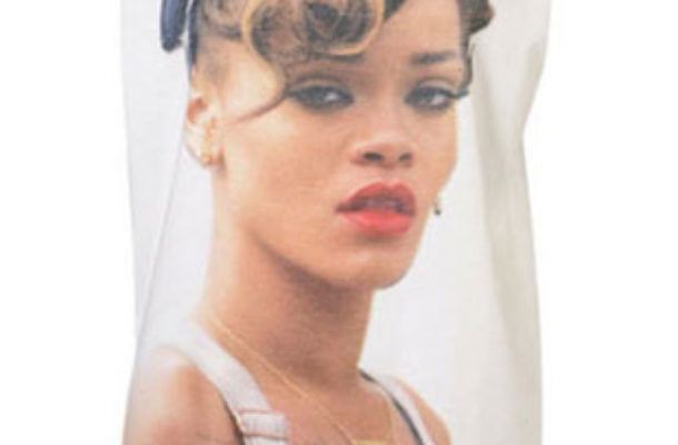 Rihanna dostanie 5 mln dolarów odszkodowania od Top Shop