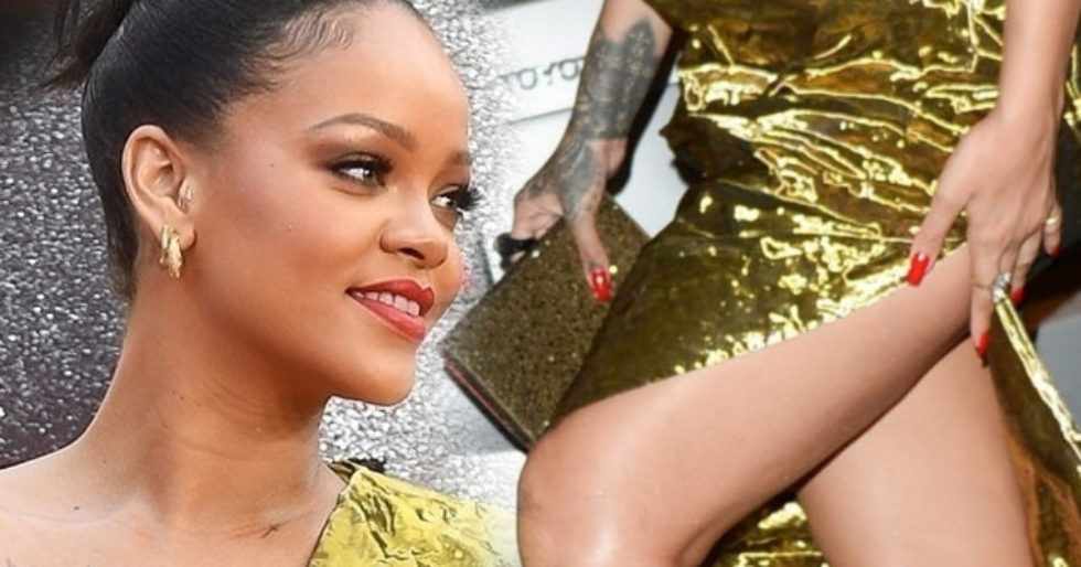 Niewiele brakowało i Rihanna zaliczyłaby WPADKĘ na czerwonym dywanie (ZDJĘCIA) Niewiele brakowało i Rihanna zaliczyłaby WPADKĘ na czerwonym dywanie (ZDJĘCIA)