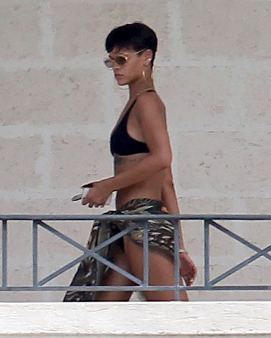 Riahnna w bikini na Barbadosie (FOTO) Riahnna w bikini na Barbadosie (FOTO)