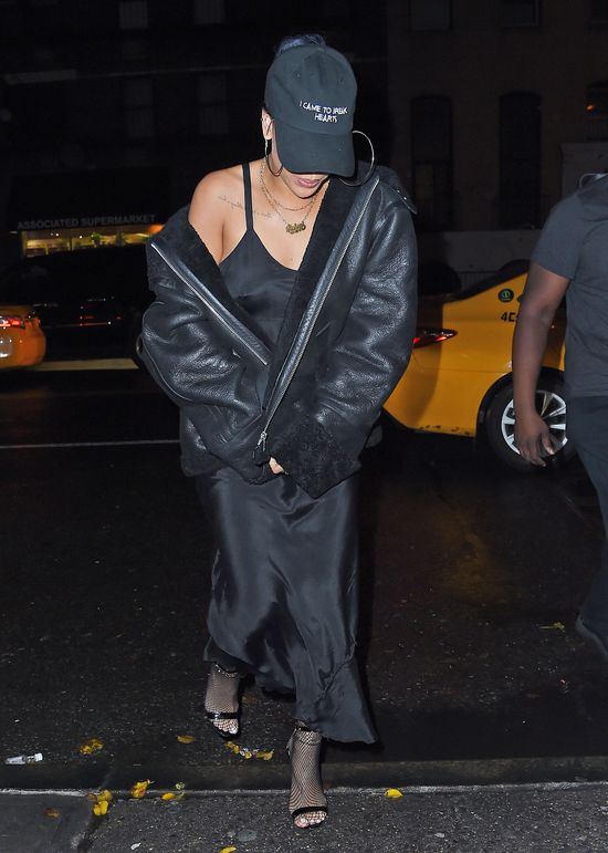 Rihanna przyłapana na randce (FOTO)
