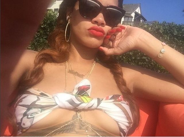 Rihanna zgoliła włosy? (FOTO)