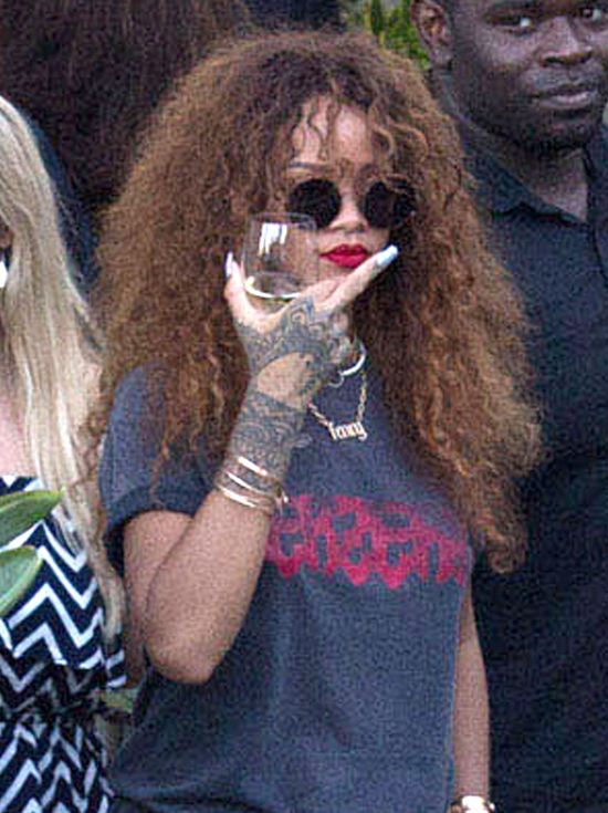 Rihannie puściły nerwy (FOTO)