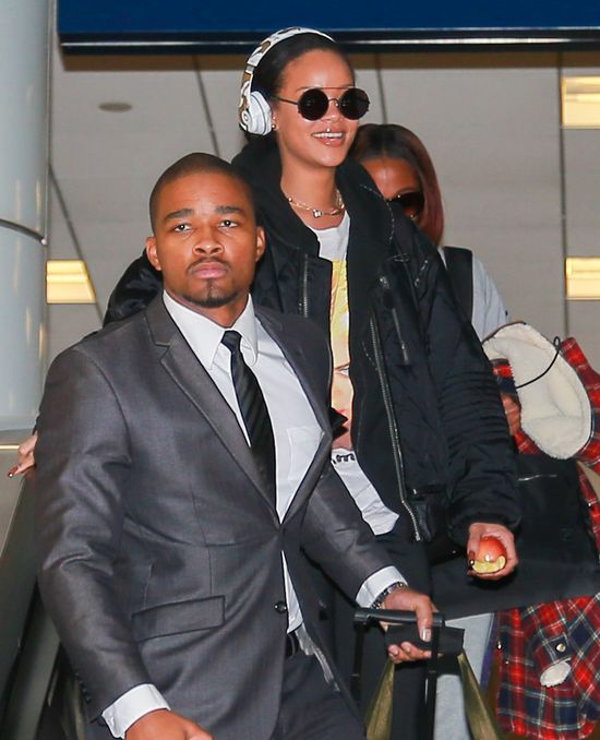 To NIE jest zachowanie typowe dla Rihanny (FOTO)