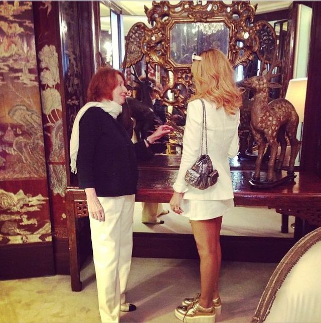 Rihanna u Coco Chanel (FOTO) (WIDEO) Rihanna u Coco Chanel (FOTO) (WIDEO)