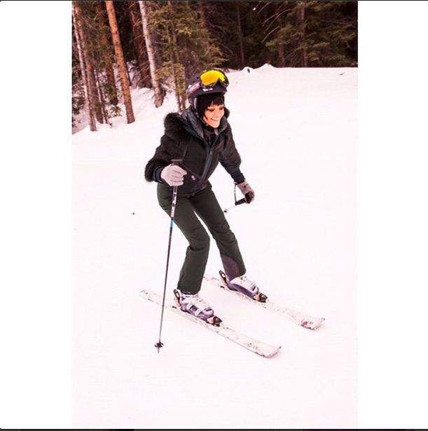 Rihanna szaleje na nartach (FOTO) Rihanna szaleje na nartach (FOTO)