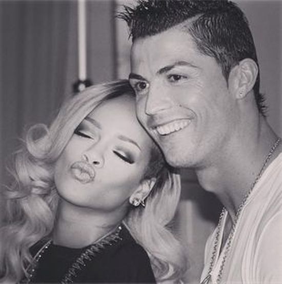 Rihanna odpoczywa z Christiano Ronaldo