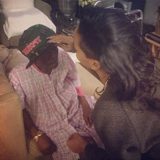 Rihannę wzięło na wspomnienia związane z babcią (FOTO) Rihannę wzięło na wspomnienia związane z babcią (FOTO)