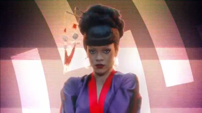 Rihanna jako gejsza bez brwi