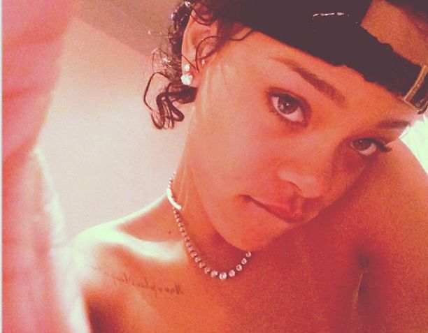 Rihanna ma sposób na rozstania (FOTO) Rihanna ma sposób na rozstania (FOTO)